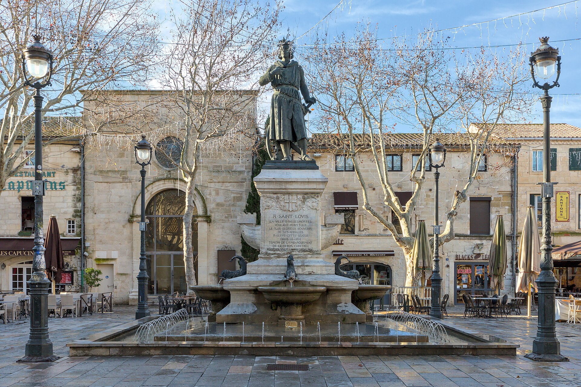 Place Saint Louis, Aigues Mortes