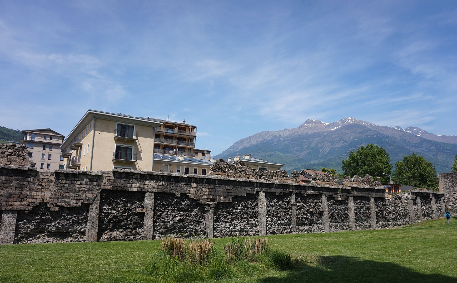 Mura di Aosta, Aosta