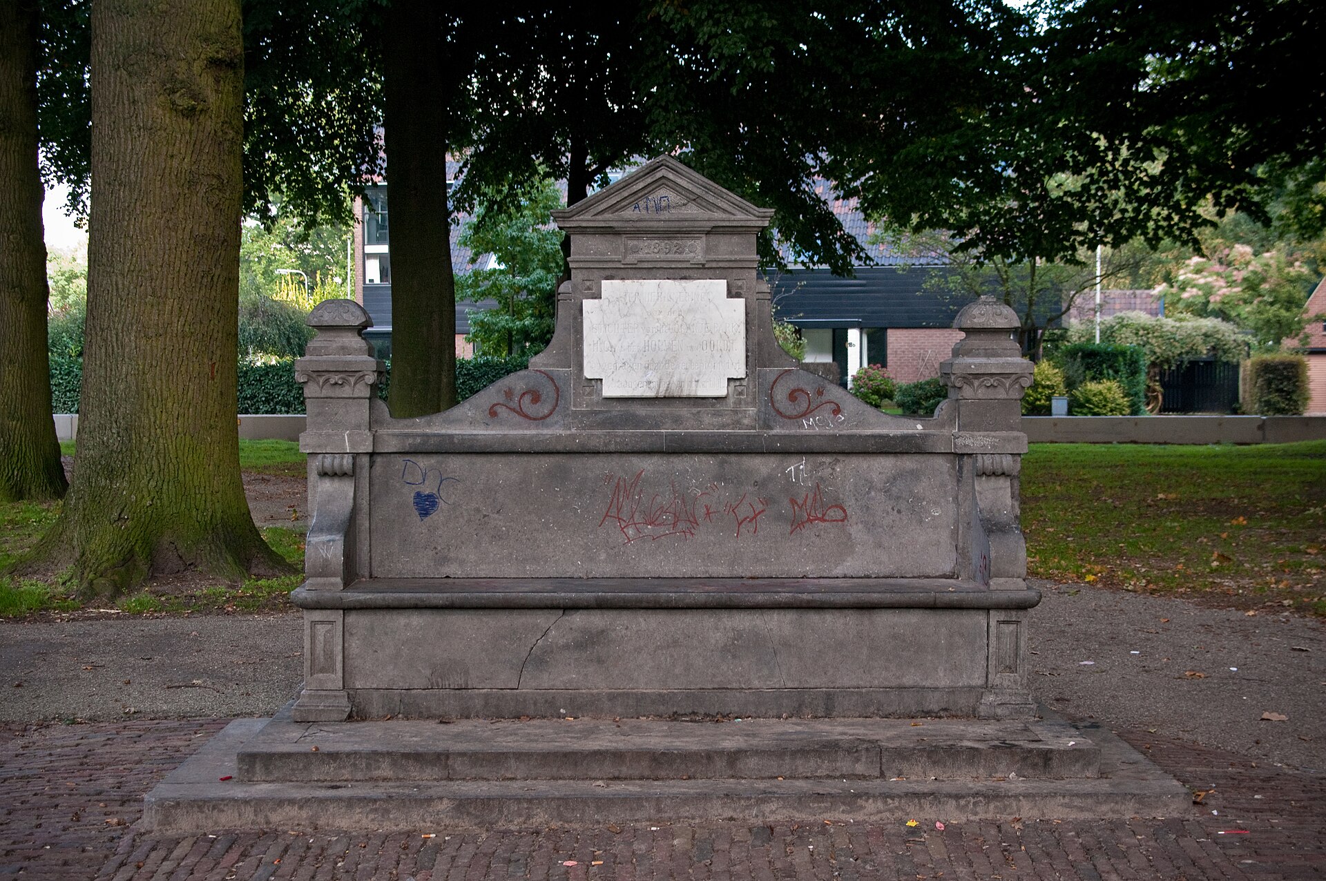 Oranjepark, Apeldoorn