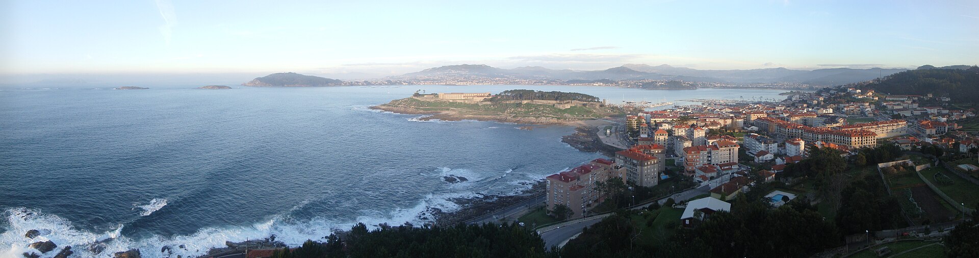 Virxe da Rocha, Baiona