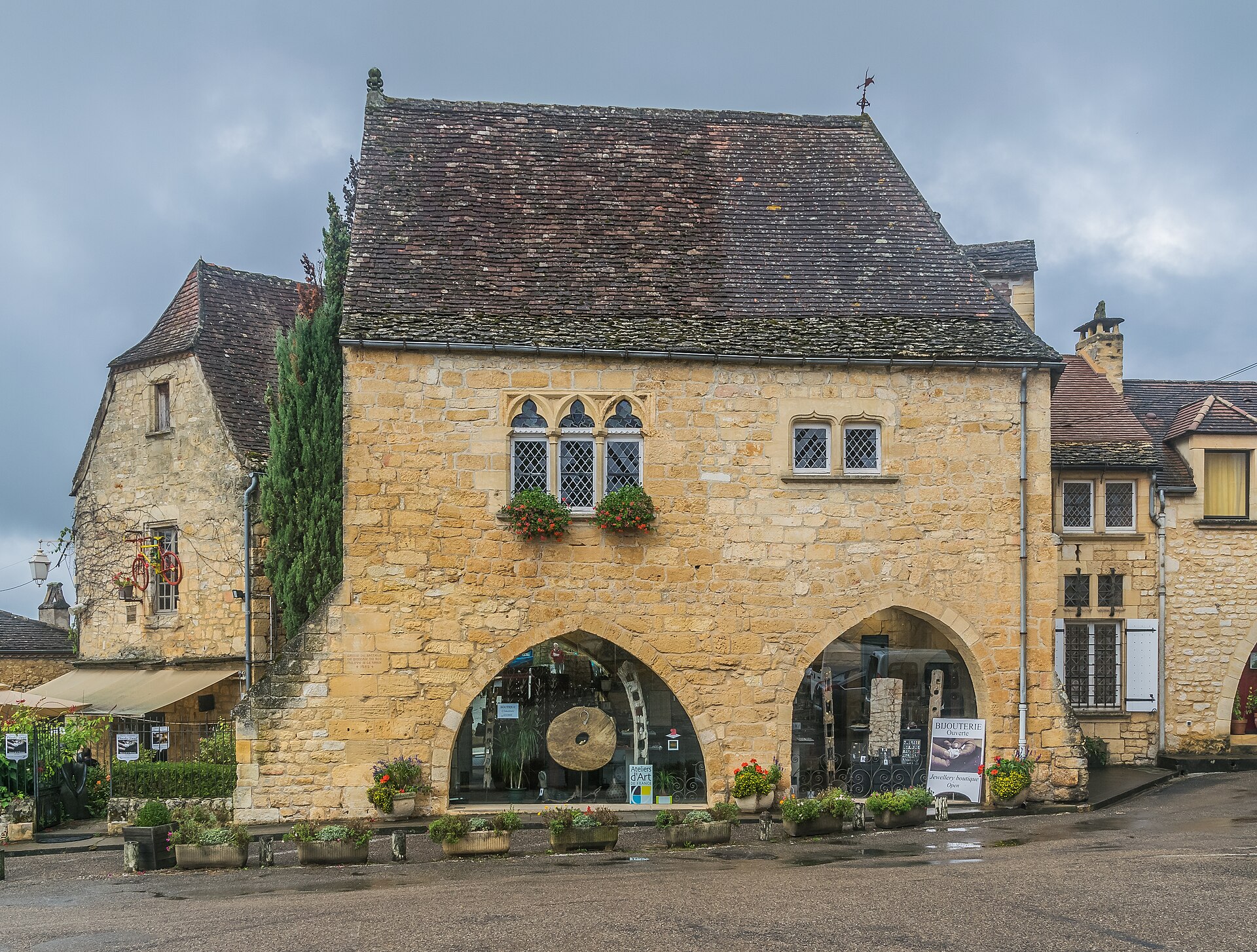 Domme dordogne, Domme