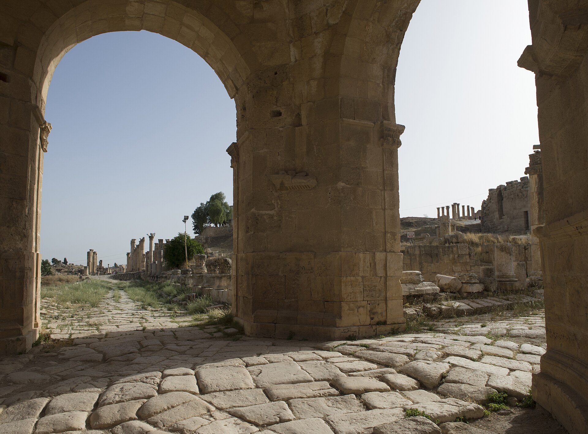 North Tetrapylon, Jerash