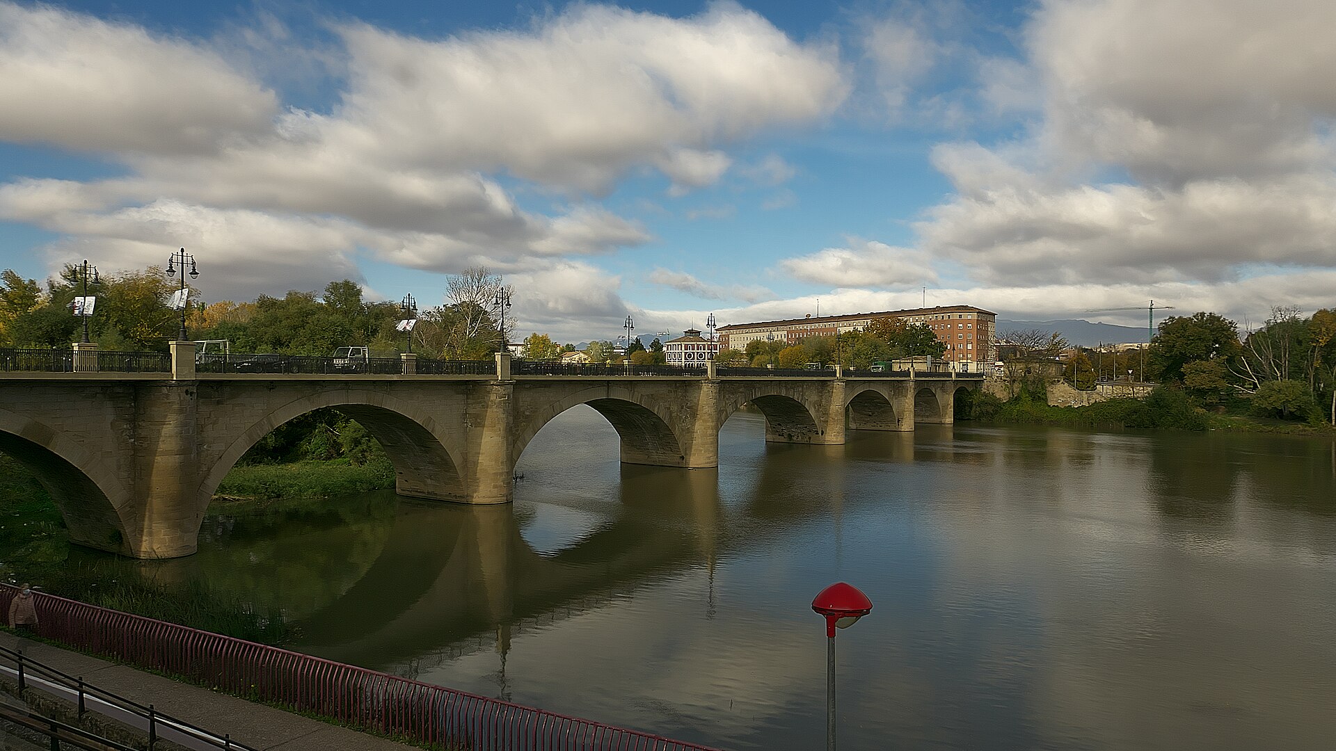 Puente de Piedra, Logrono