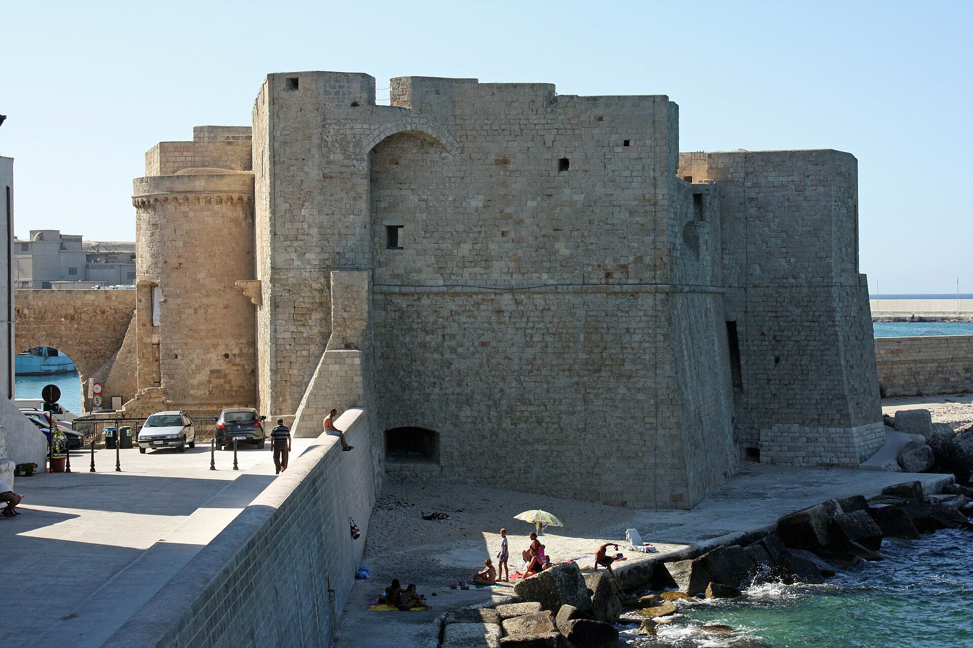 Castello Carlo V, Monopoli