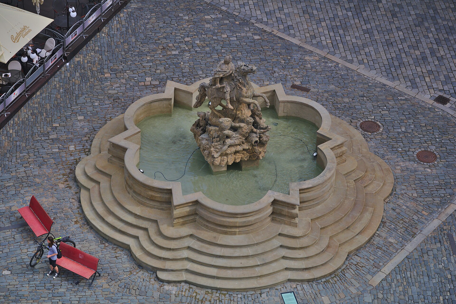 Caesarova kašna, Olomouc