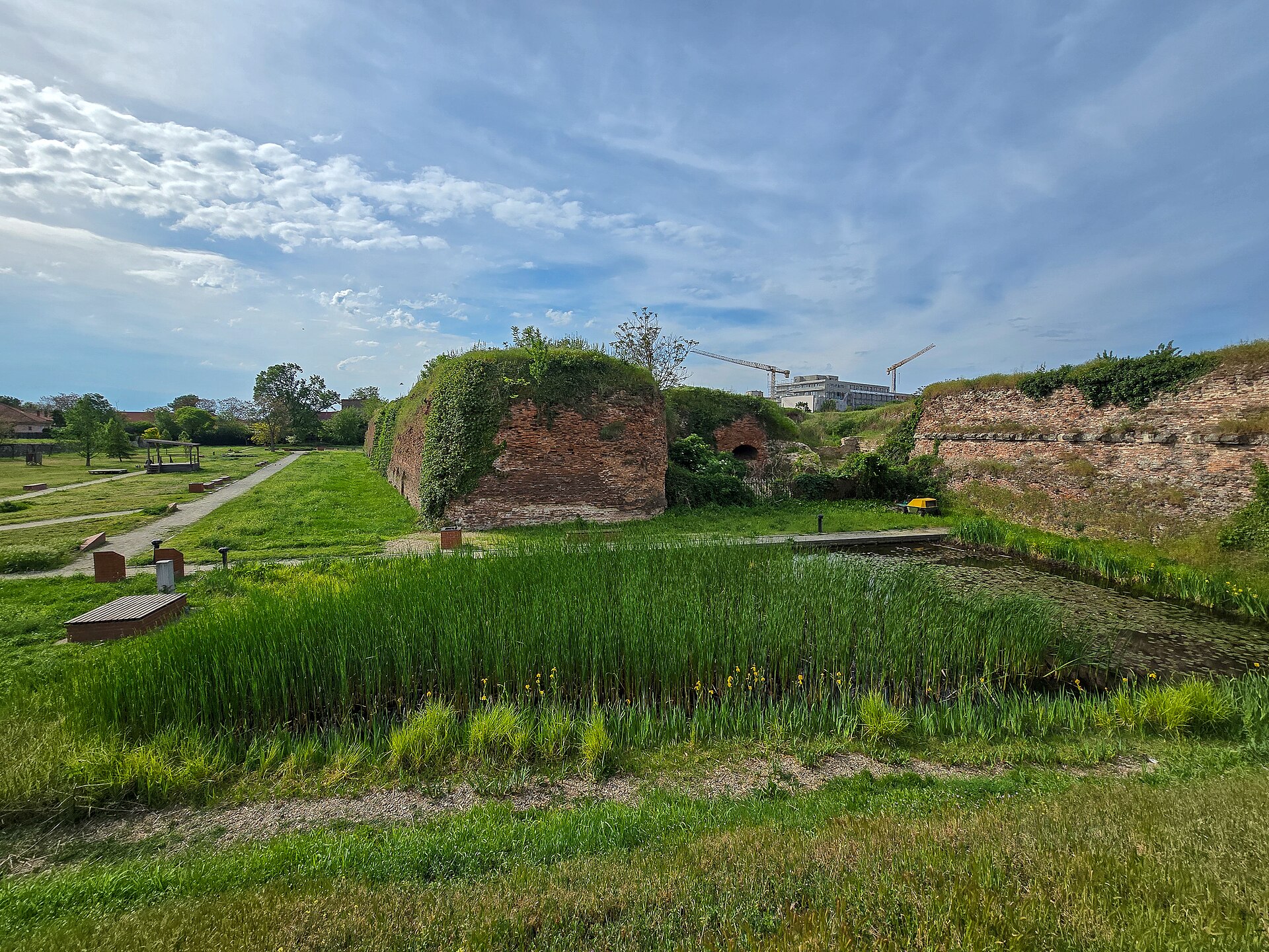 Oradea Fortress, Oradea