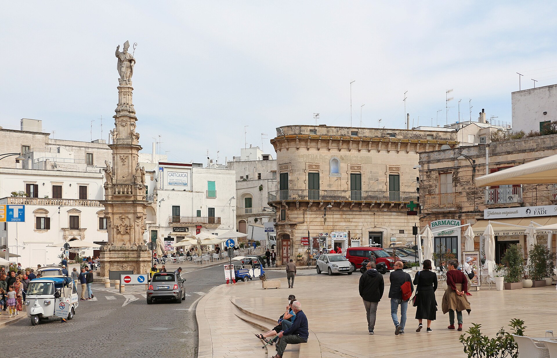 Colonna di Sant'Oronzo, Ostuni