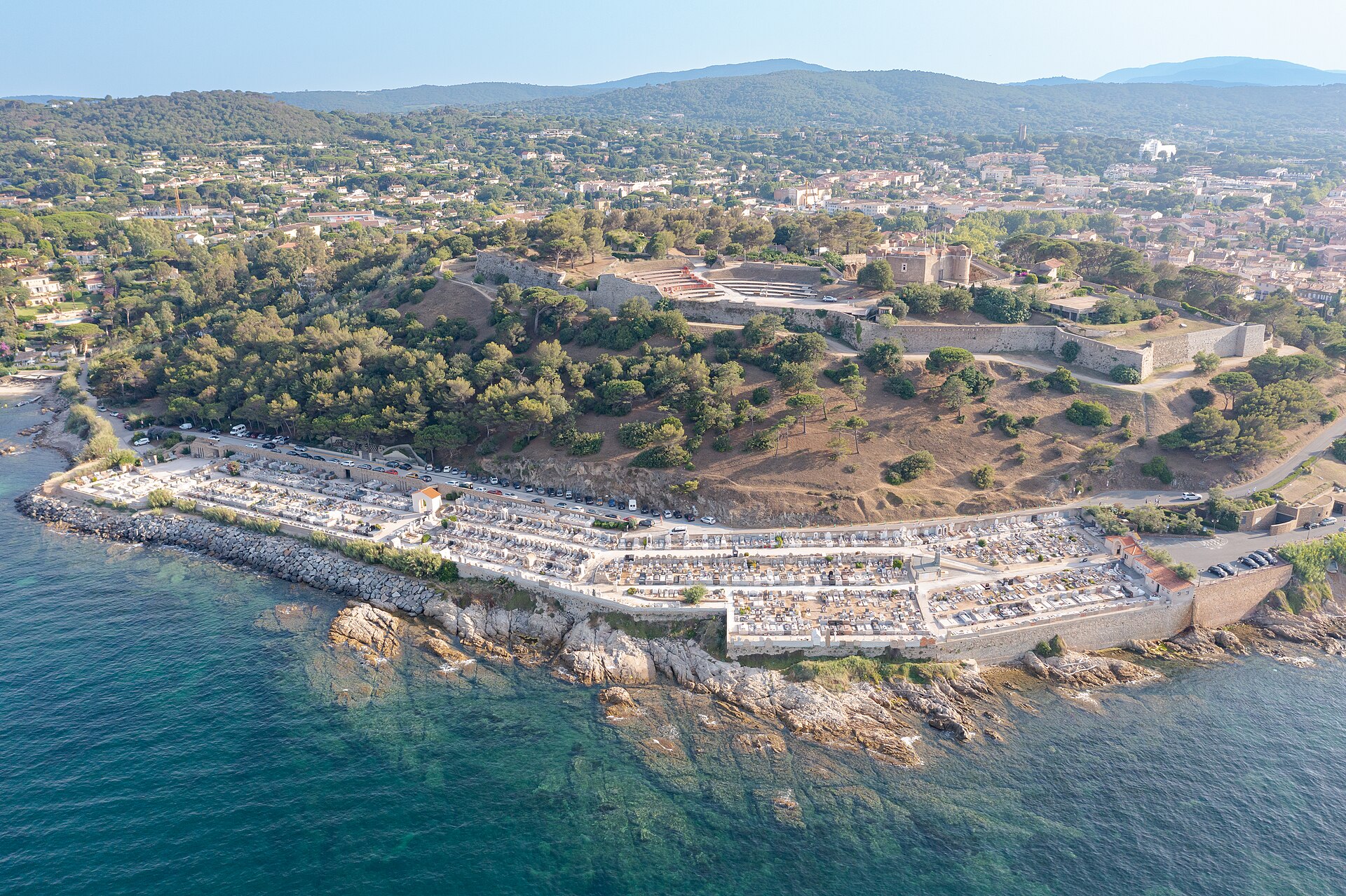Cimetière Marin de Saint Tropez, Saint-Tropez