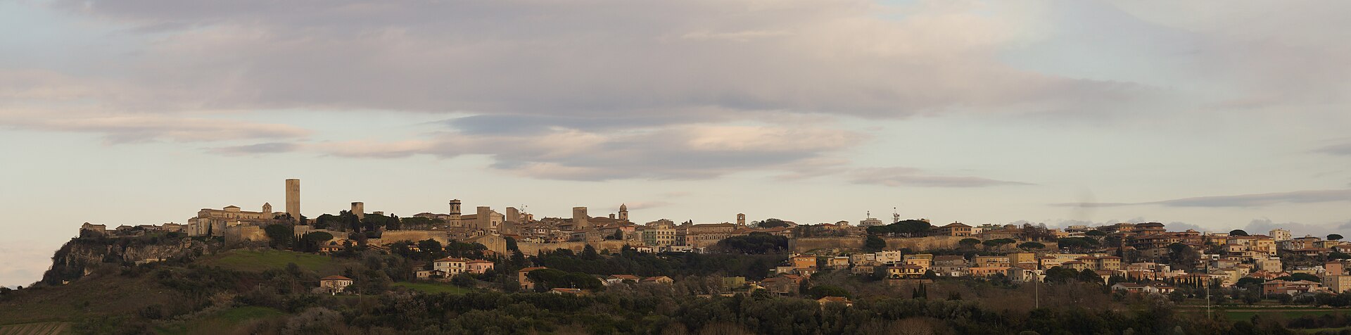 Panorama, Tarquinia
