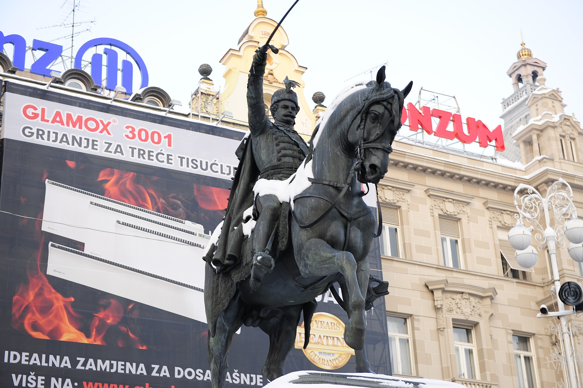 Ban Josip Jelačić Statue, Zagreb